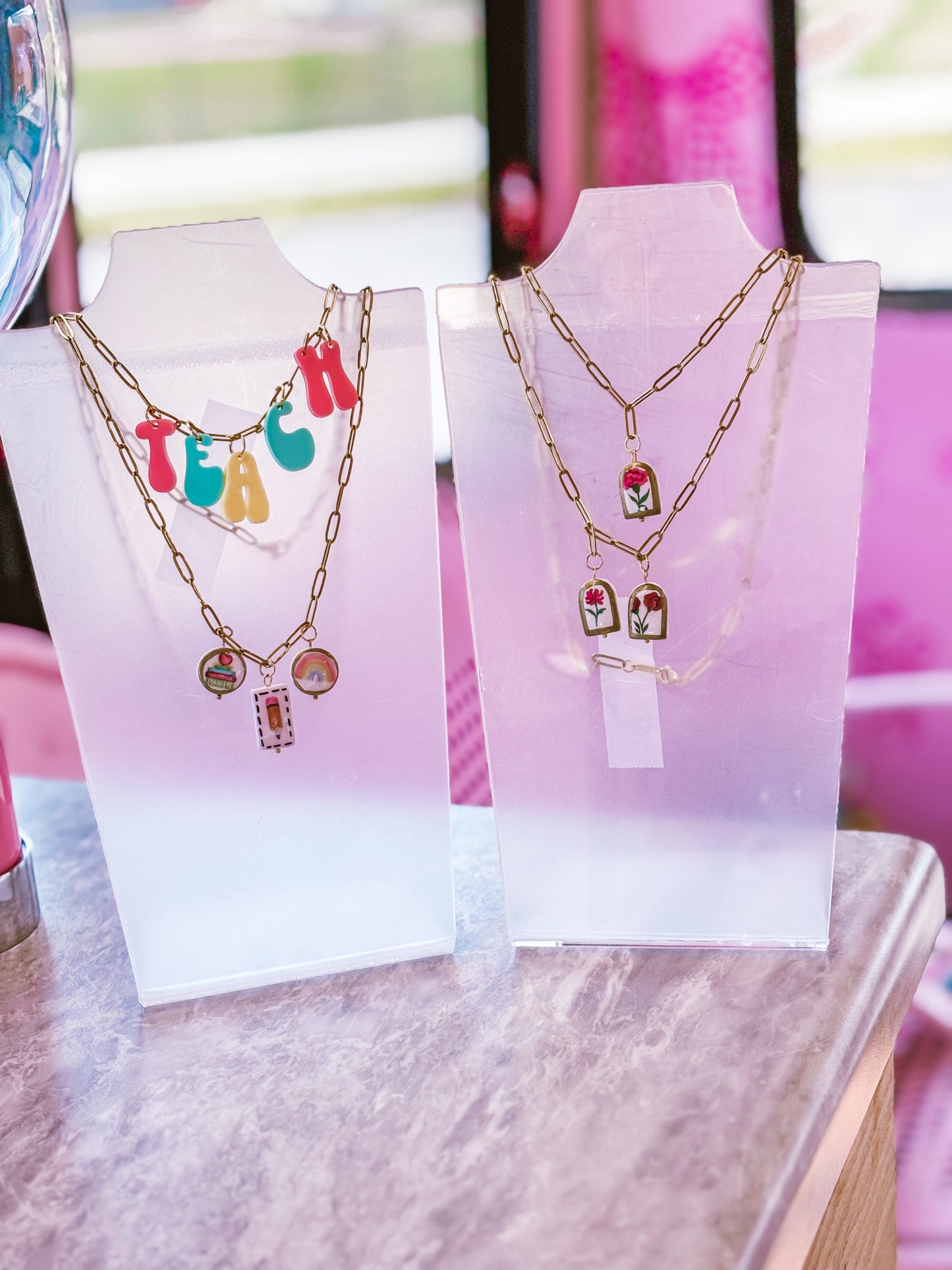 Teach necklace