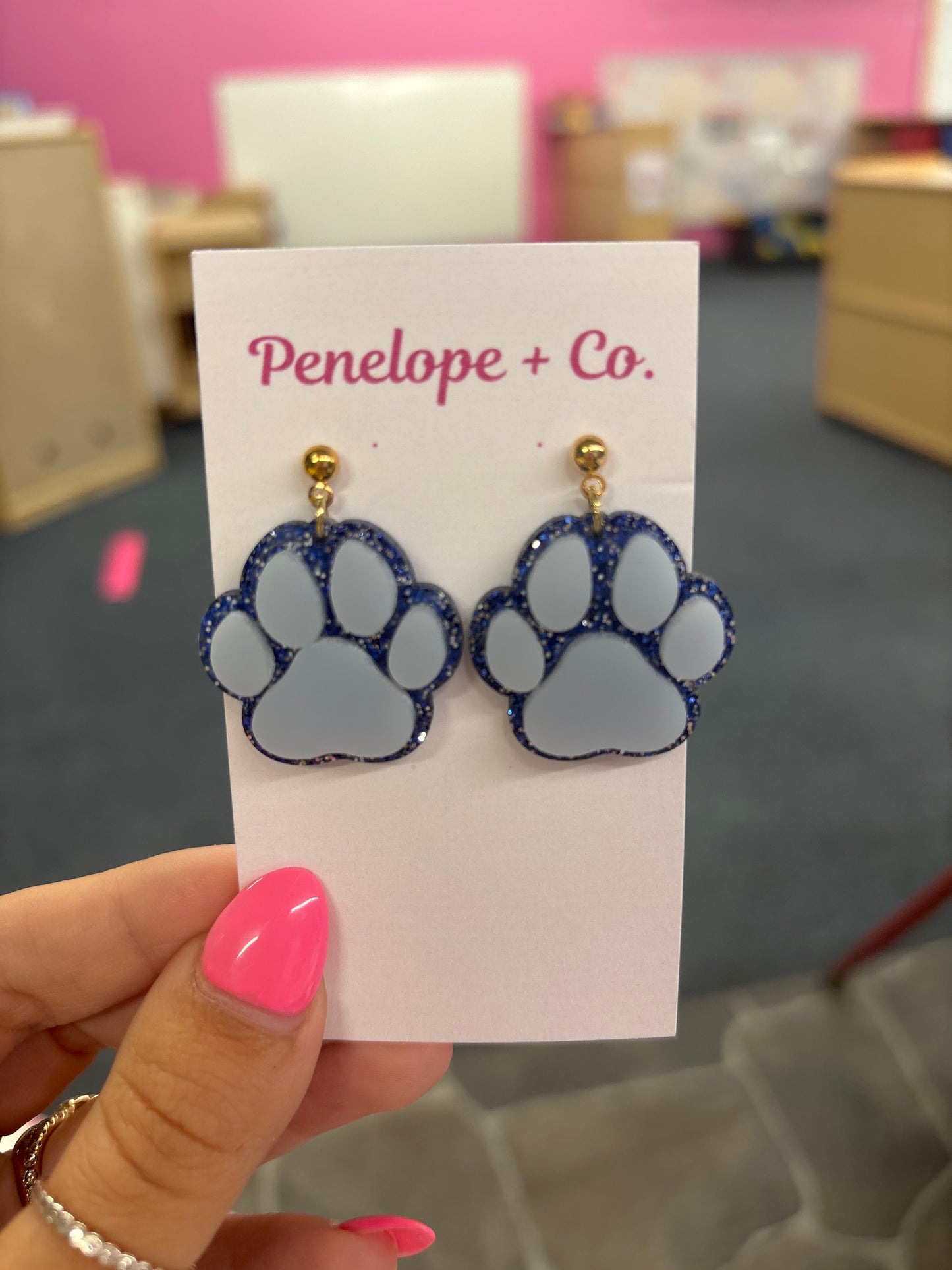 Paw print