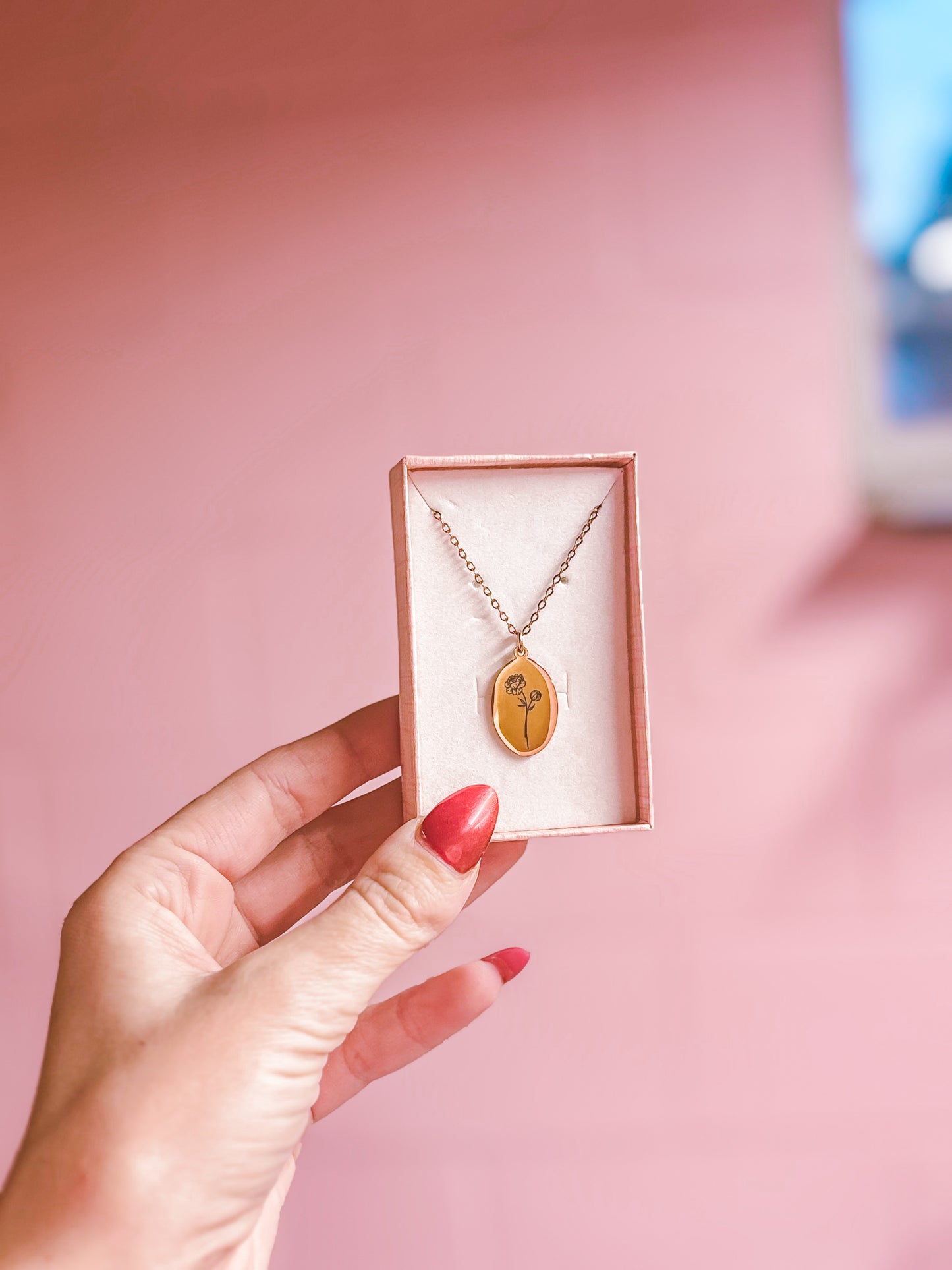 Rose gold Birth flower necklace